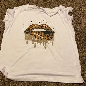 Lip tshirt